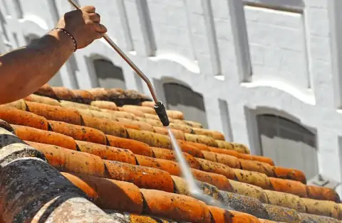 Nettoyage de toitures - Breuil-le-Vert